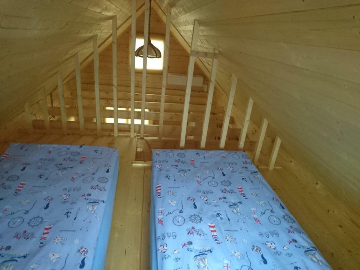 Aadel Guesthouse Parnu Ngoại thất bức ảnh